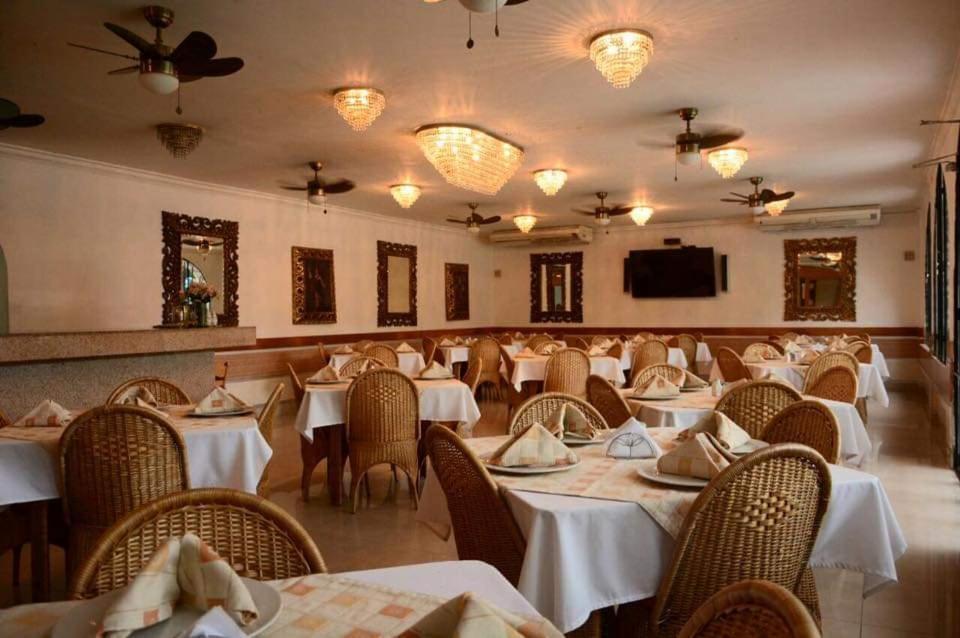 Hotel Chucarima Cúcuta エクステリア 写真